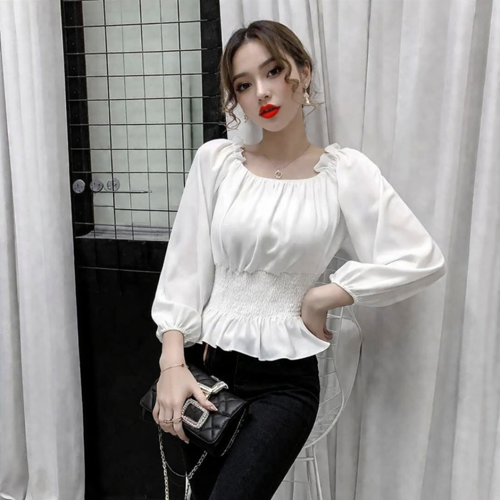 Virginia - Elegant off-shoulder blouse with ruffles