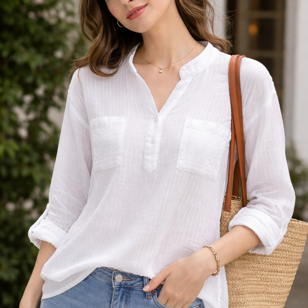 Terese – Classic blouse with an elegant and natural style