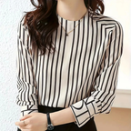 Marta – Elegant blouse for a sophisticated look