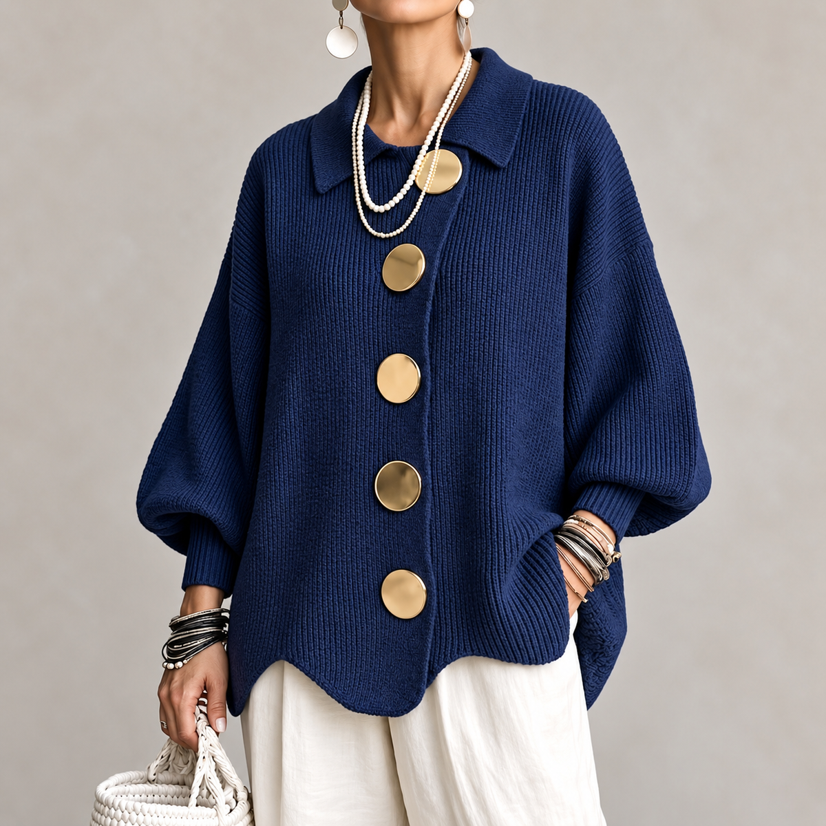 Clara - polyester knit sweater with collar and buttons