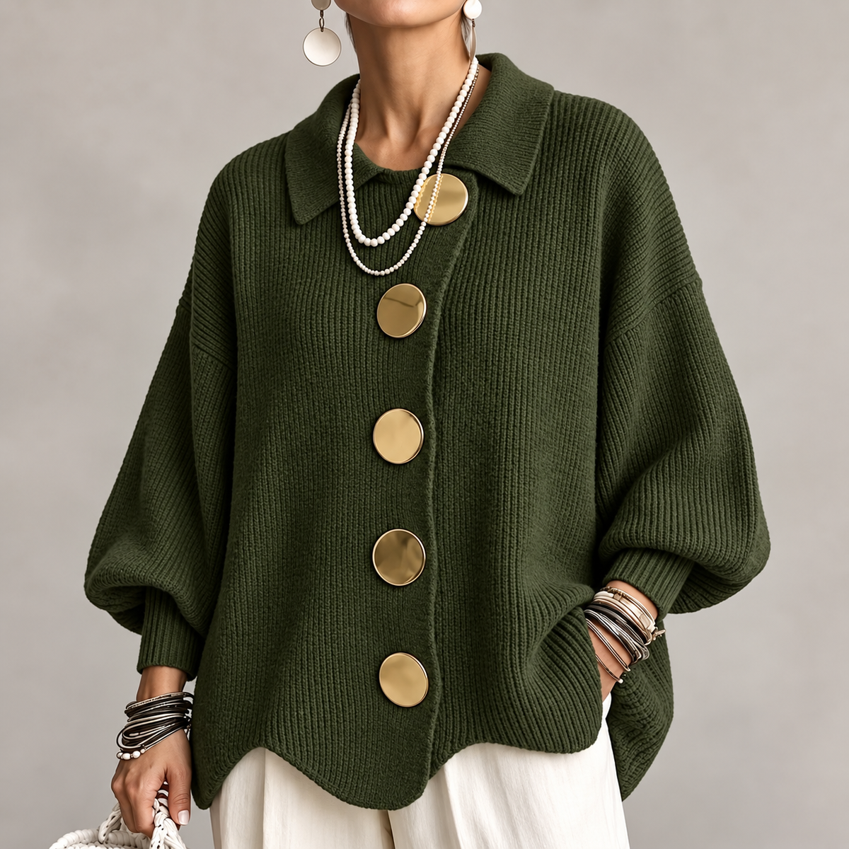 Clara - polyester knit sweater with collar and buttons