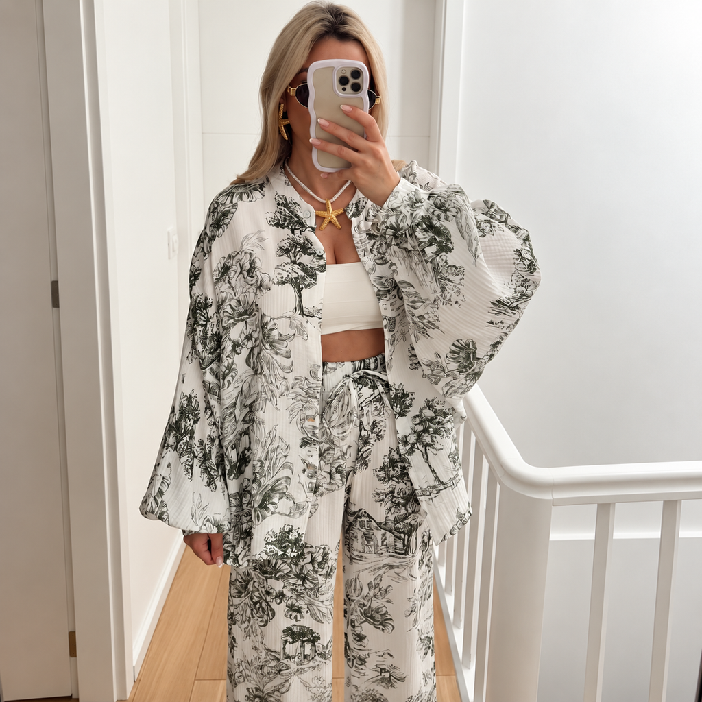 Laura - Printed shirt and trousers set