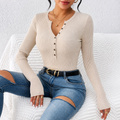 Aria - Blusa de canalé ajustada con cuello de botones