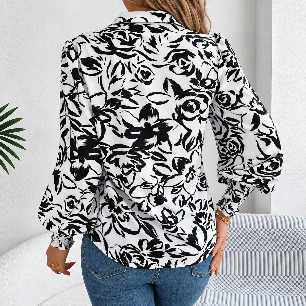 Tania - Polyester floral puff-sleeve blouse